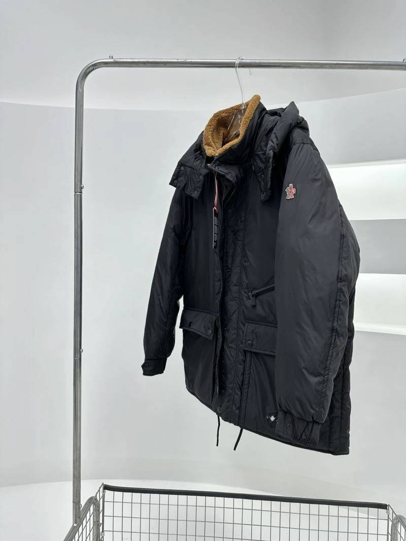 Moncler Down Jackets Minimalist 143927