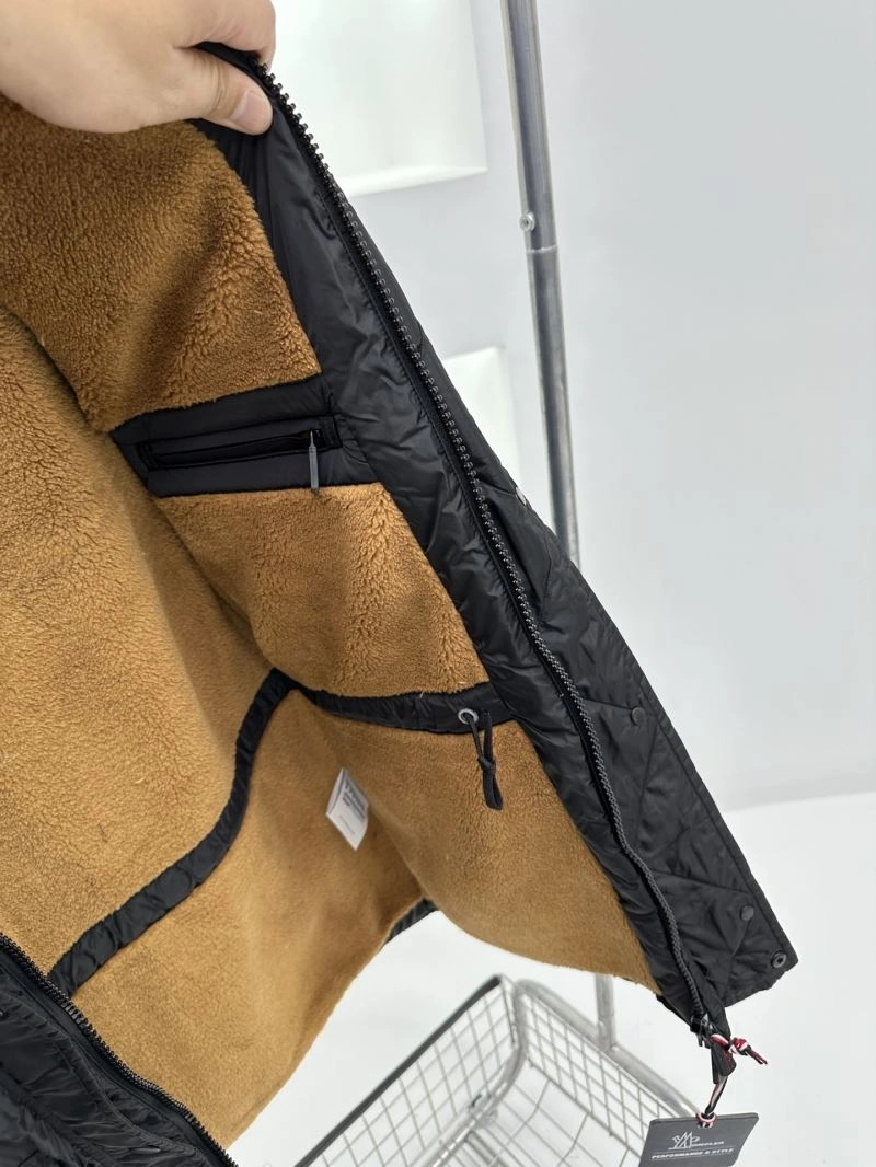 Moncler Down Jackets Minimalist 143927