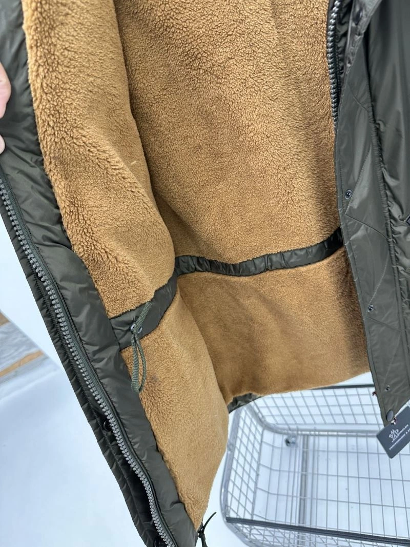 Moncler Down Jackets Compact 143933