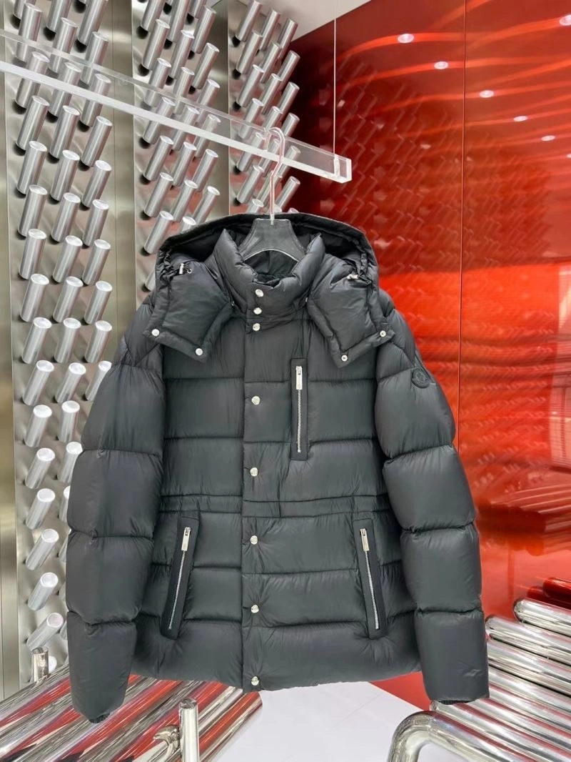 Original Moncler Down Jackets 143923