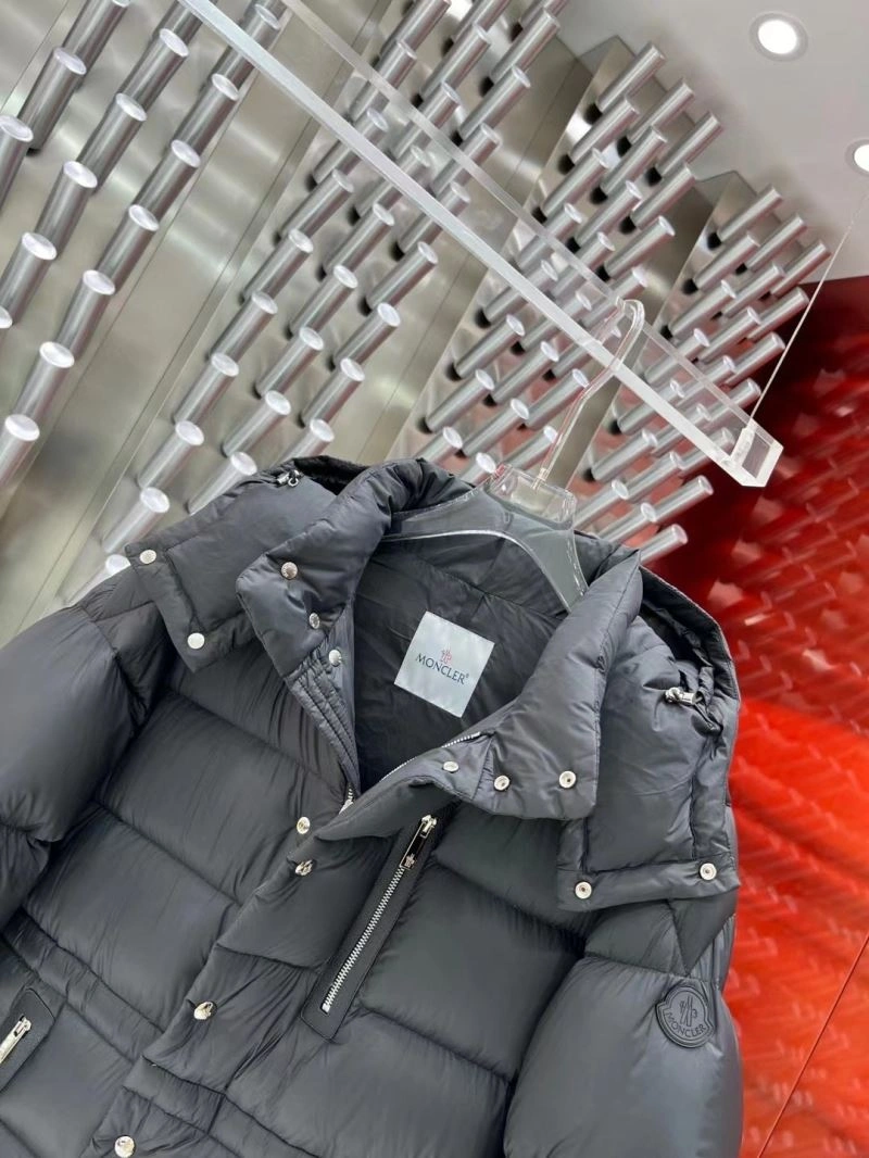 Original Moncler Down Jackets 143923