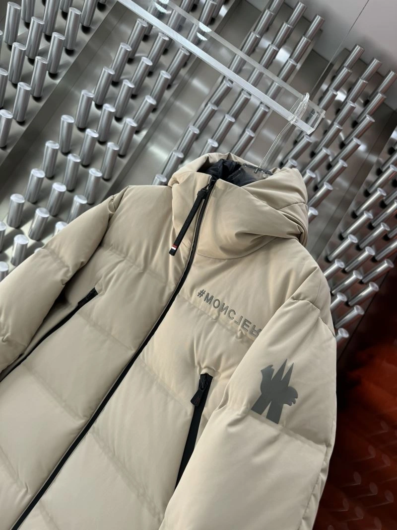 Moncler Down Jackets Classic 143935