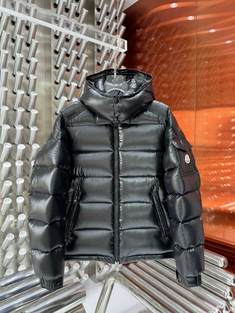 Moncler Down Jackets Unique 143919