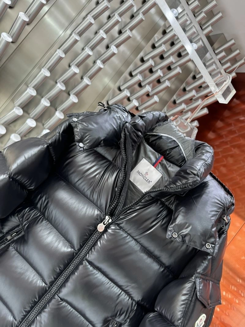 Moncler Down Jackets Unique 143919