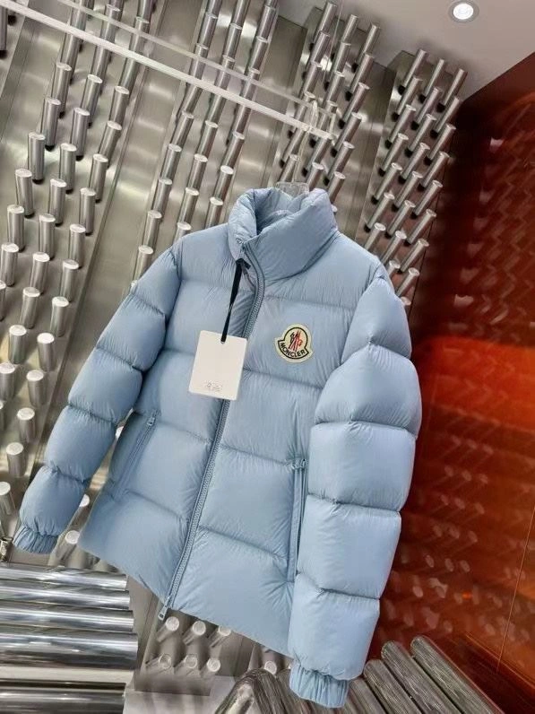 Moncler Down Jackets Classic 143916
