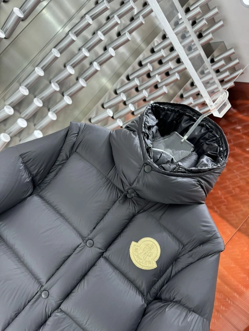 Moncler Down Jackets Resilient 143936