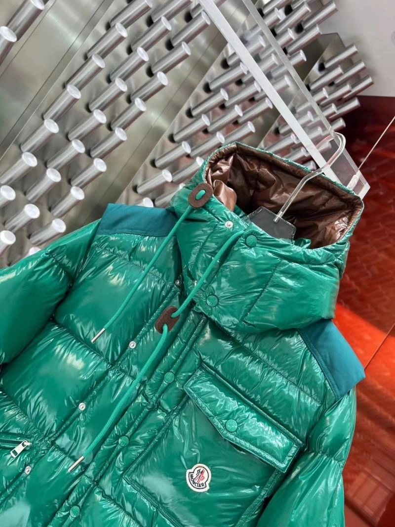 Moncler Down Jackets Chic 143907