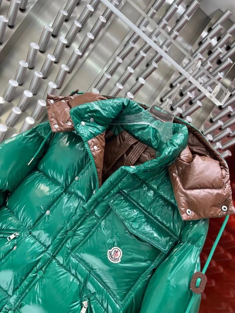 Moncler Down Jackets Chic 143907