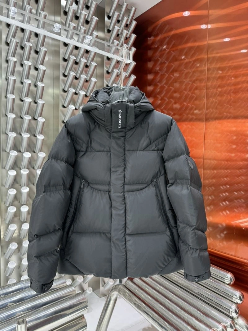 Moncler Down Jackets Soft 143911