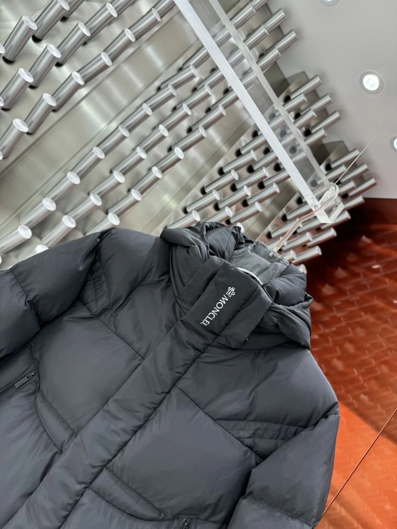 Moncler Down Jackets Soft 143911