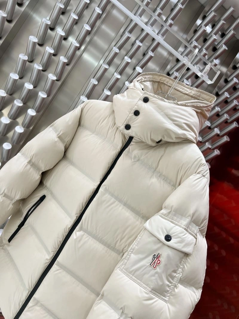 Moncler Down Jackets Casual 143900