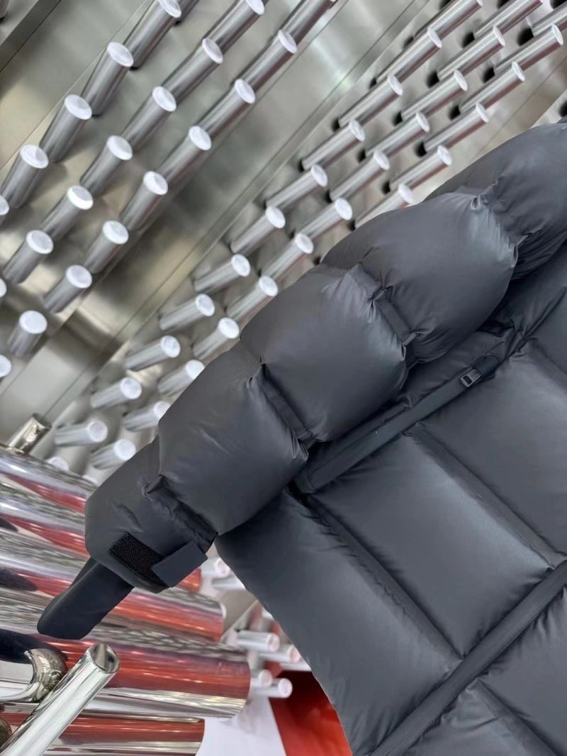 Chic Moncler Down Jackets 143899