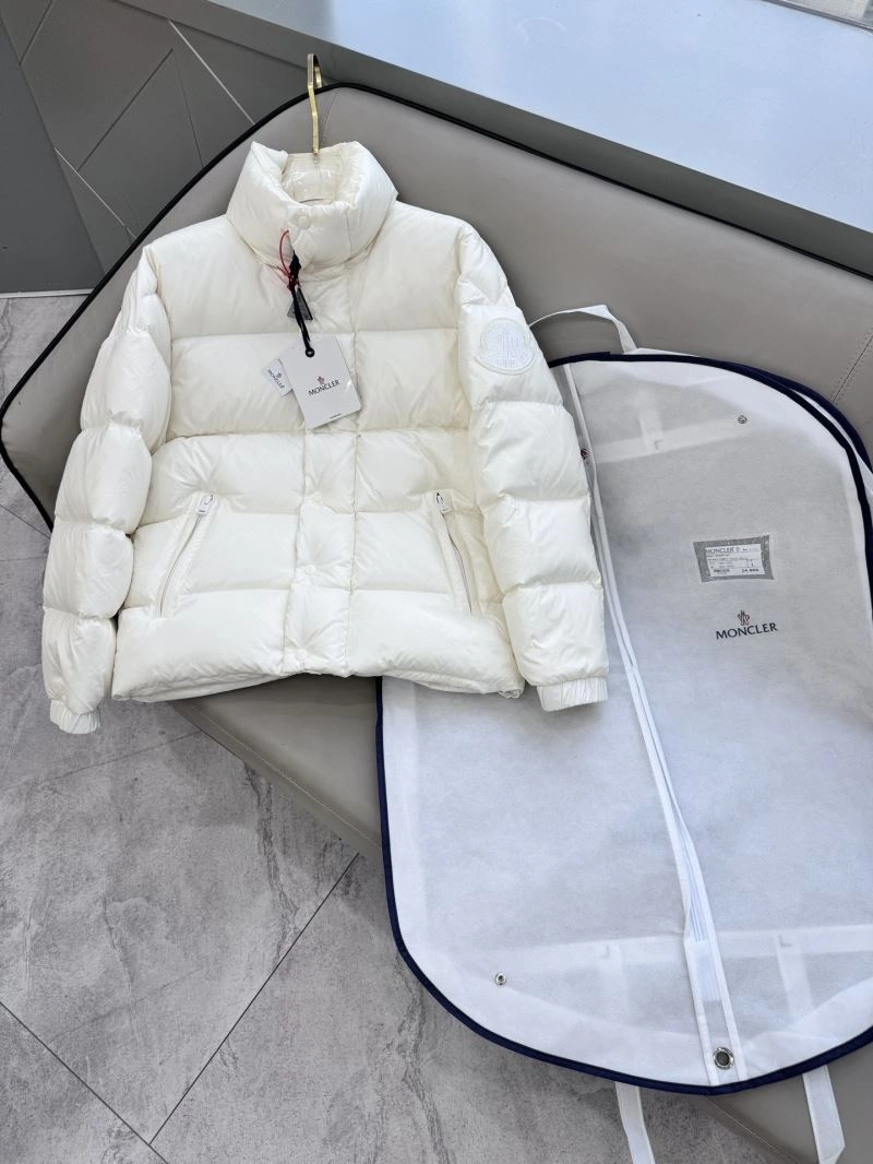 Stretchable Moncler Down Jackets 143902