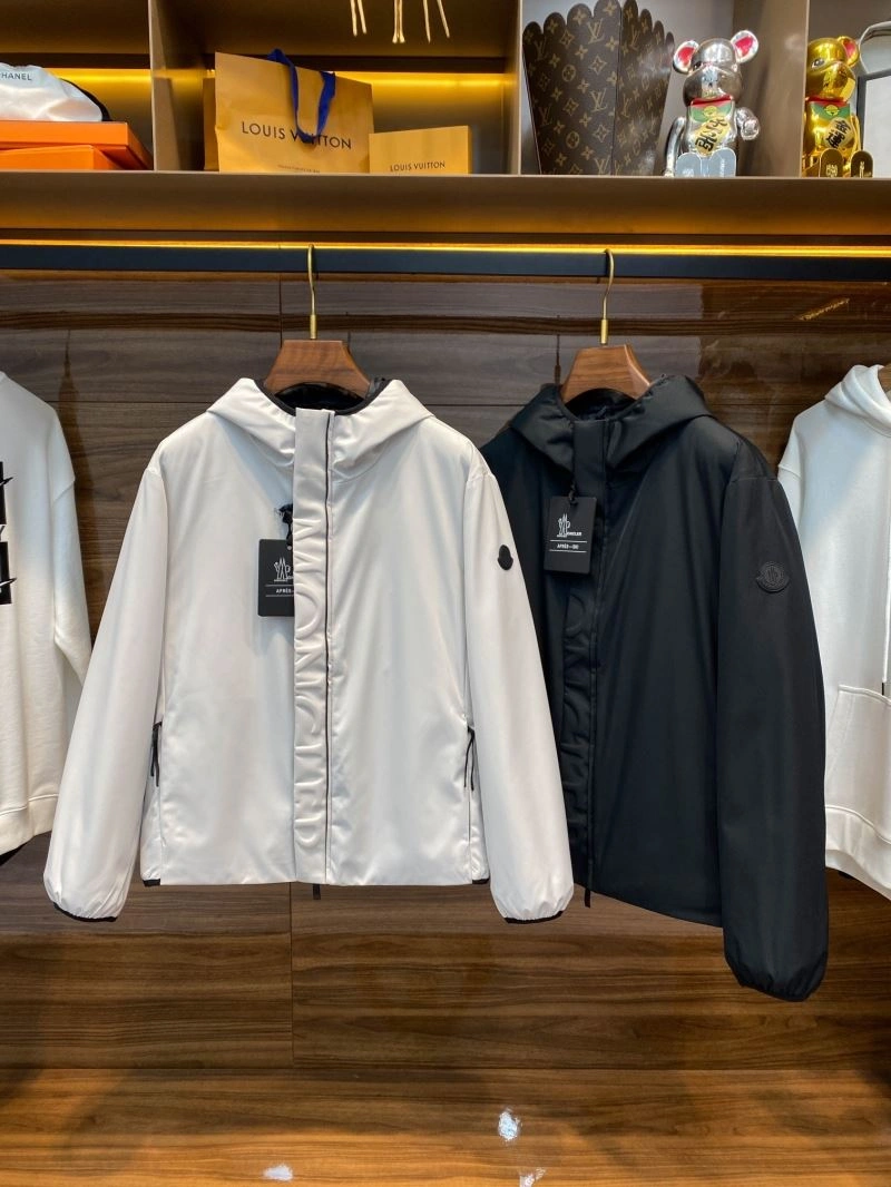 Moncler Down Jackets Soft 143895