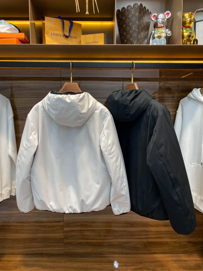 Moncler Down Jackets Soft 143895