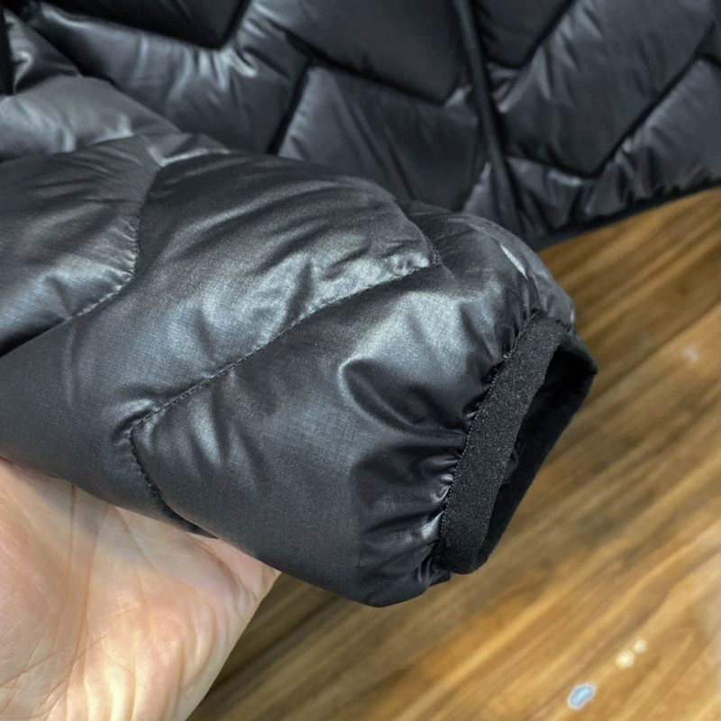 Moncler Down Jackets NewStyle 143891