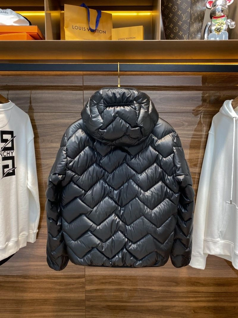 Moncler Down Jackets NewStyle 143891
