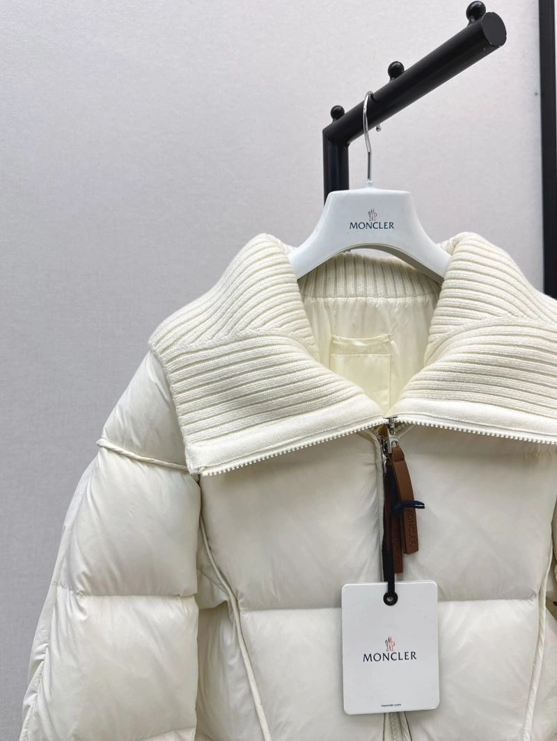 Snug Moncler Down Jackets 143898