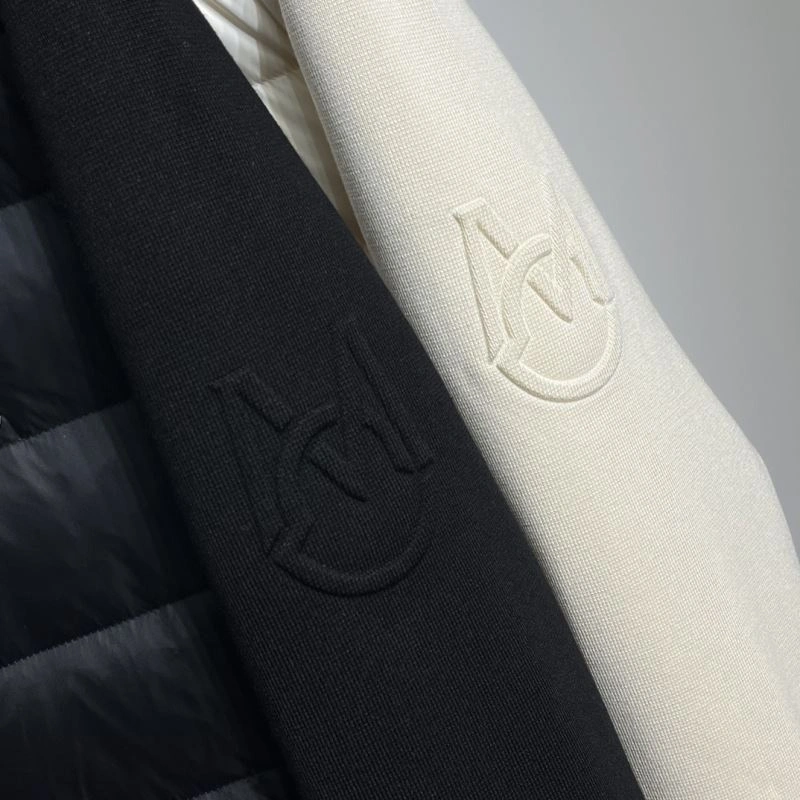 Moncler Down Jackets Contemporary 143886