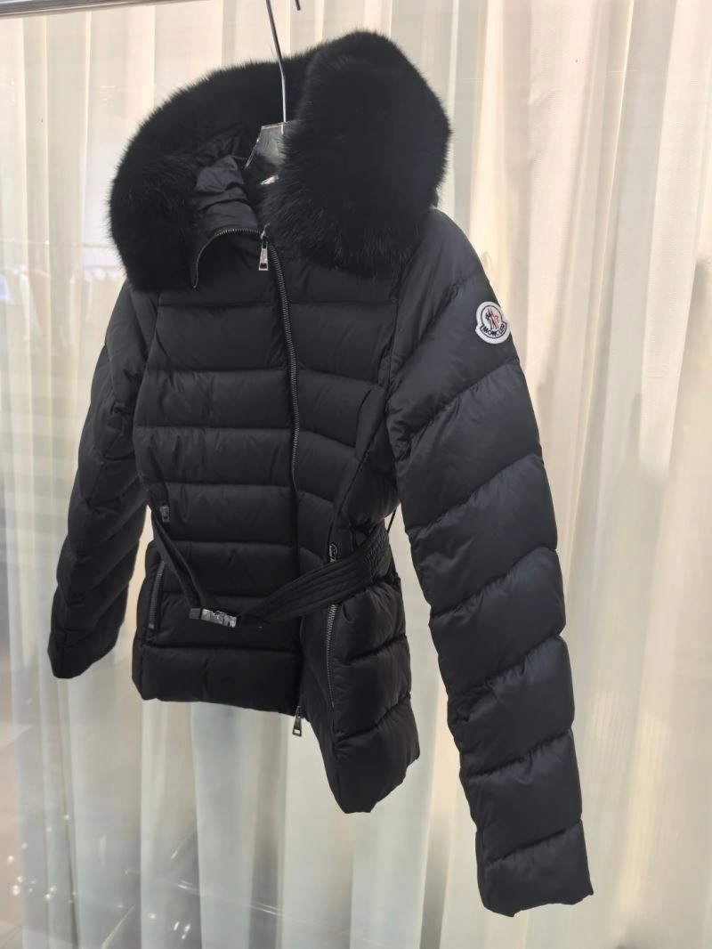 ModernLook Moncler Down Jackets 143894