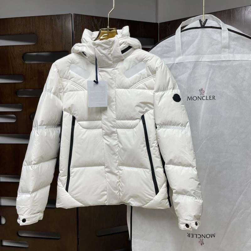 TravelReady Moncler Down Jackets 143897