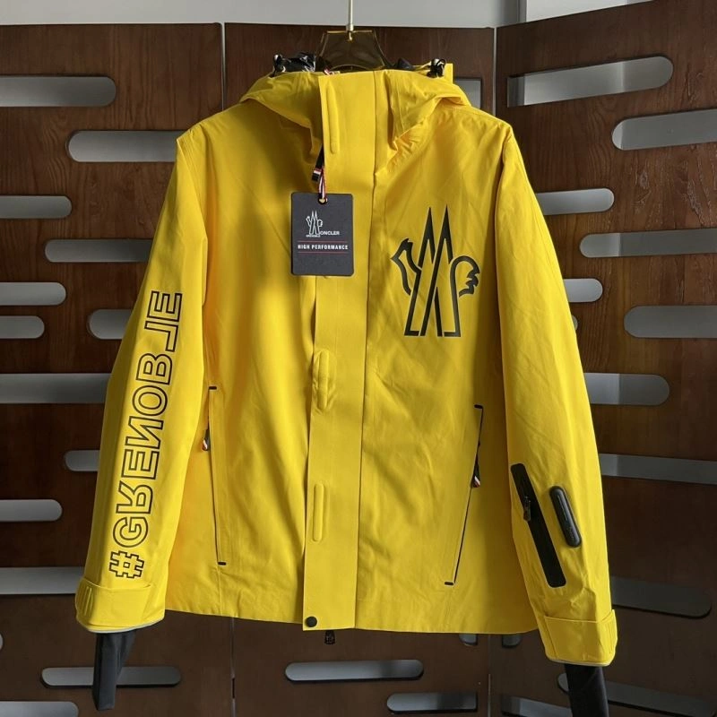 MultiPurpose Moncler Down Jackets 143884