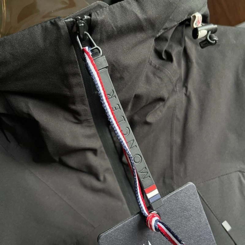 SunProtective Moncler Down Jackets 143867