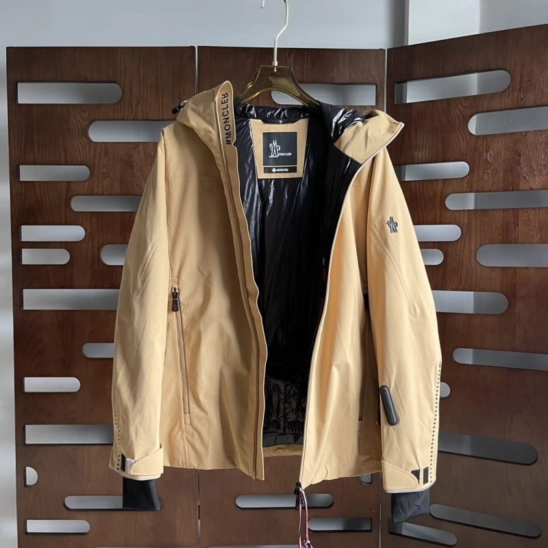 SportInspired Moncler Down Jackets 143876