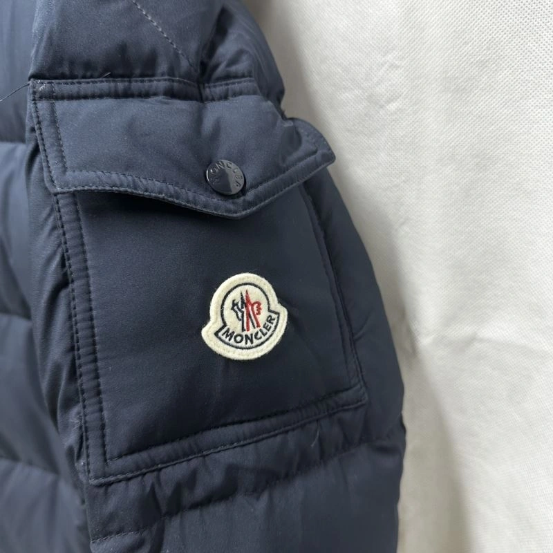 Moncler Down Jackets EasyMatch 143877