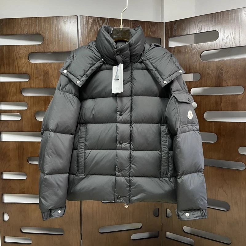 TravelReady Moncler Down Jackets 143880