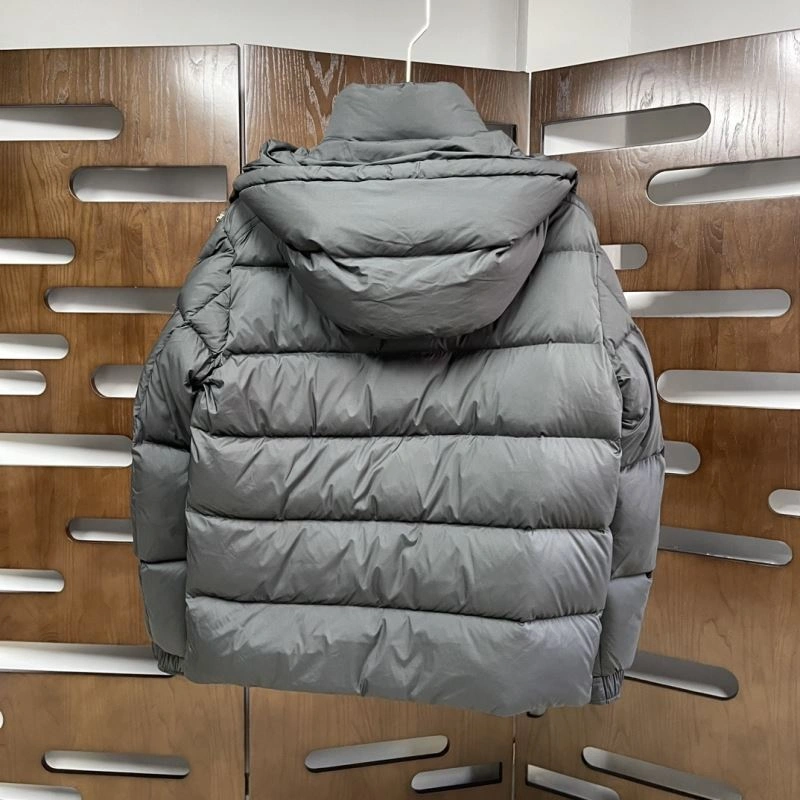 TravelReady Moncler Down Jackets 143880