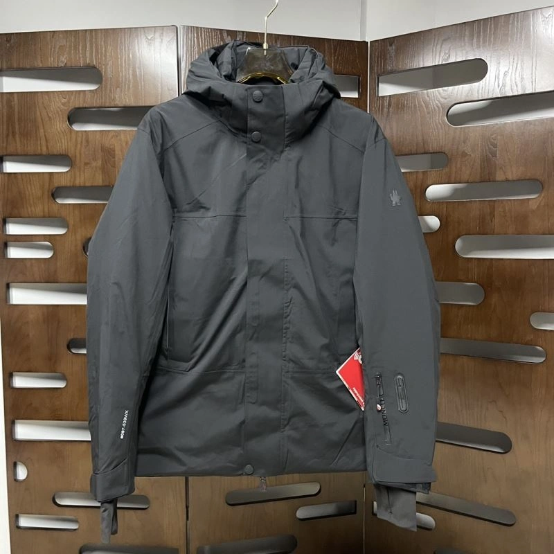 Breathable Moncler Down Jackets 143871