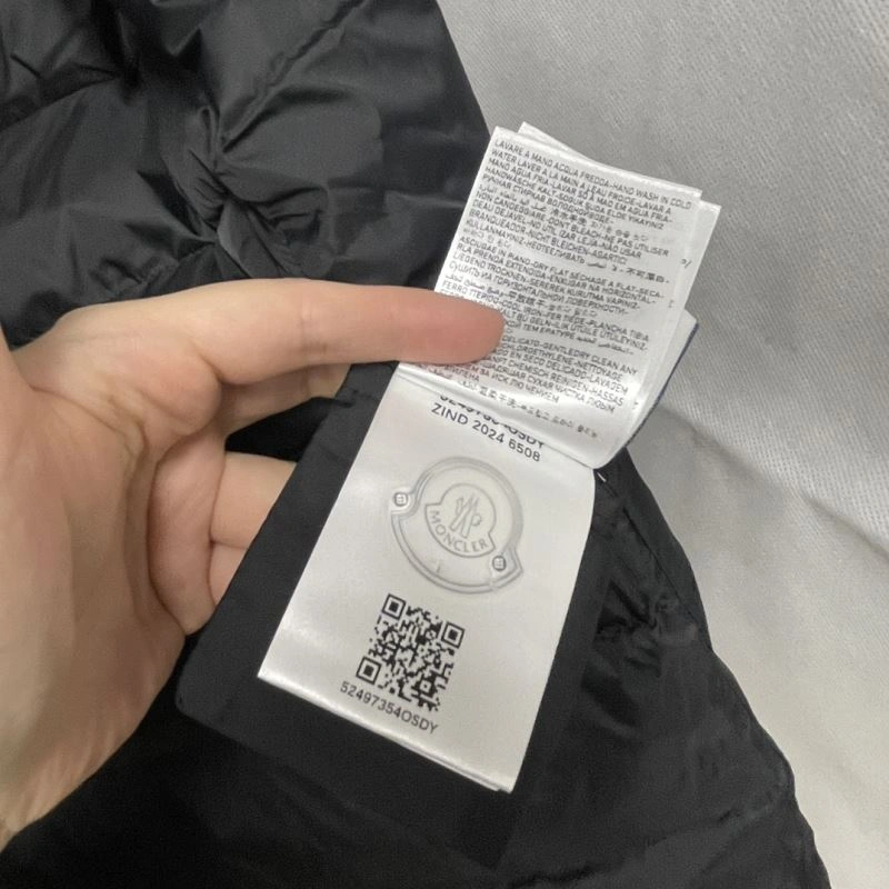 Moncler Down Jackets QuickDry 143864