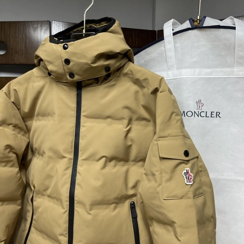 Moncler Down Jackets Soft 143861