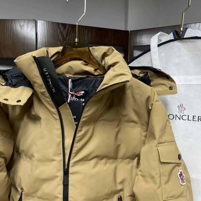 Moncler Down Jackets Soft 143861