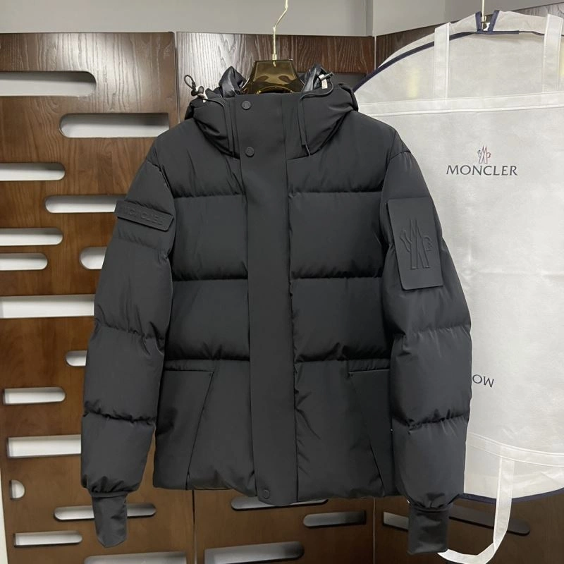 Functional Moncler Down Jackets 143860