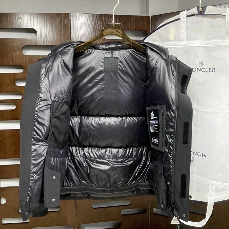 Functional Moncler Down Jackets 143860