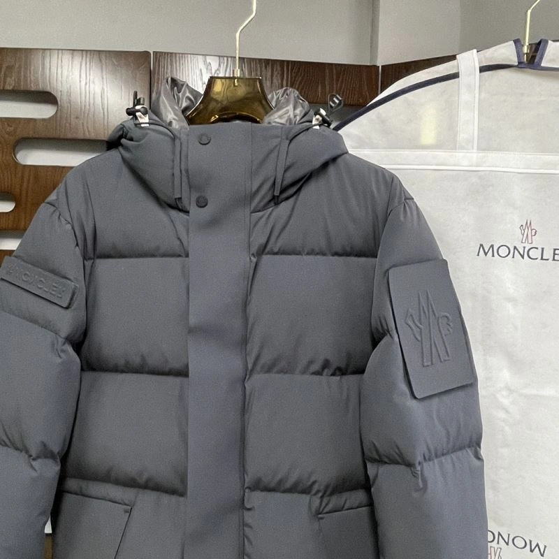 Moncler Down Jackets Refined 143857