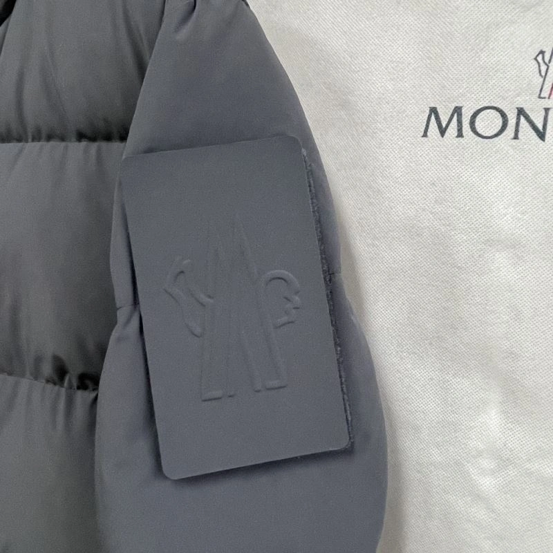 Moncler Down Jackets Refined 143857