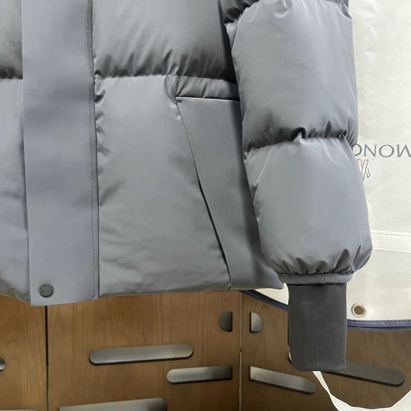 Moncler Down Jackets Refined 143857