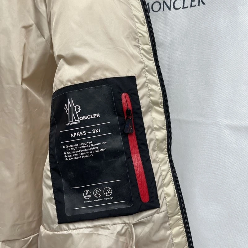 Timeless Moncler Down Jackets 143856