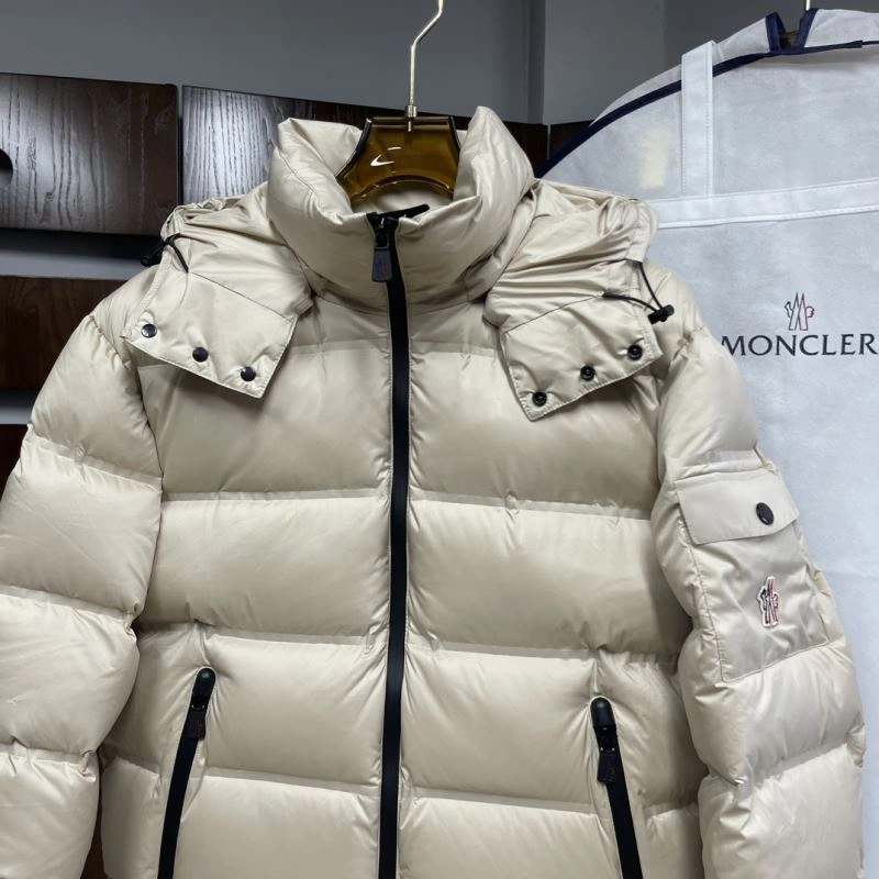 Timeless Moncler Down Jackets 143856