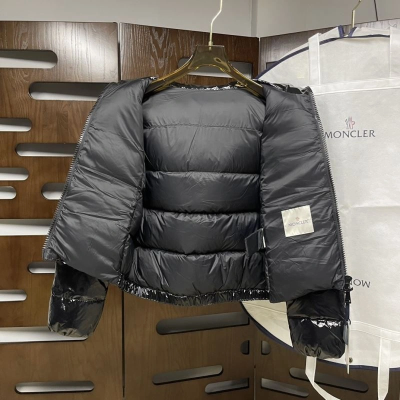 Attractive Moncler Down Jackets 143854