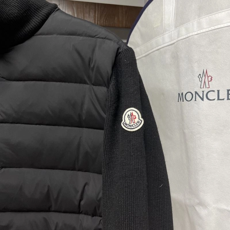 Moncler Down Jackets NewStyle 143851