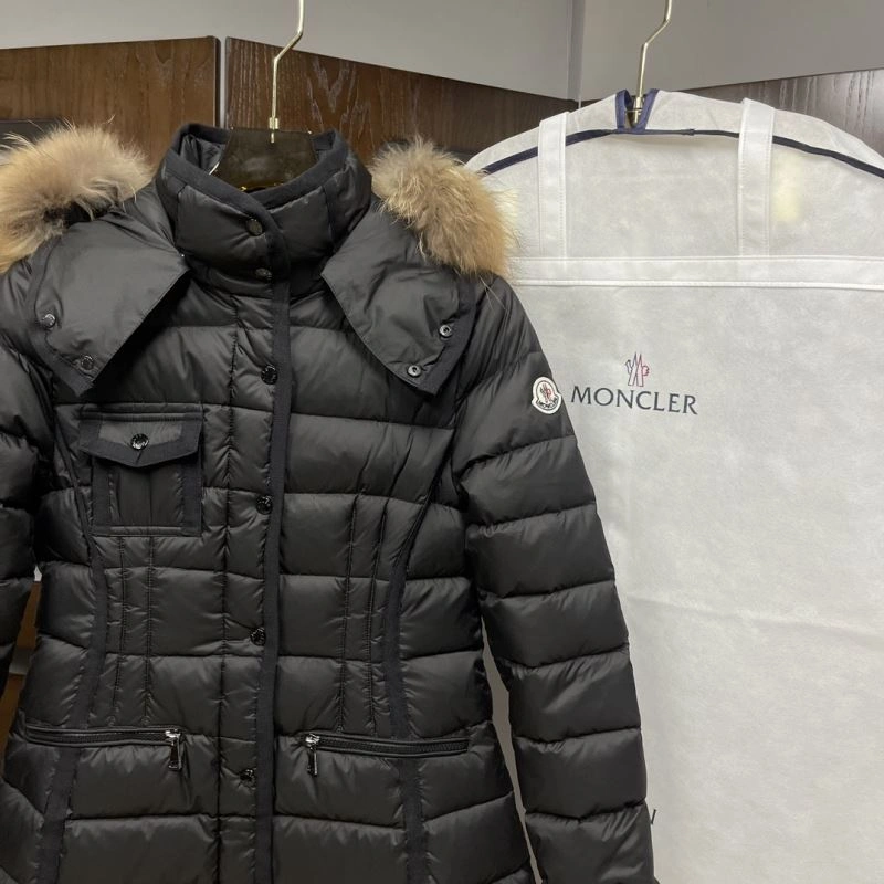Moncler Down Jackets AllSeason 143849