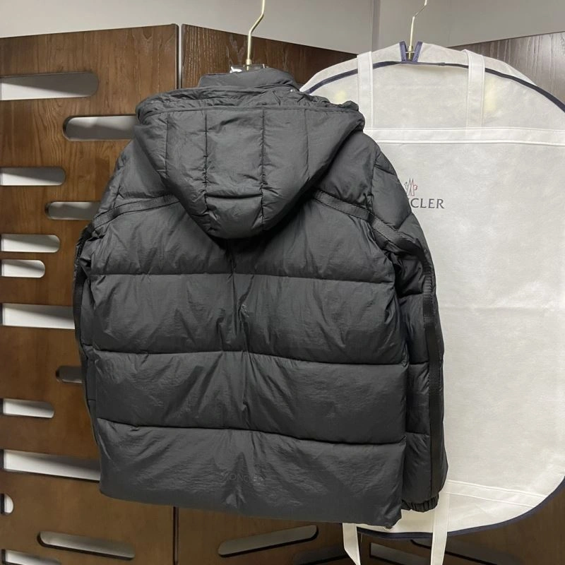 Moncler Down Jackets DailyWear 143855