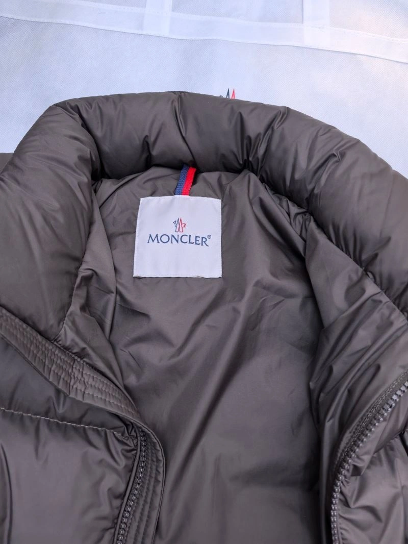 Moncler Down Jackets Seasonal 143842