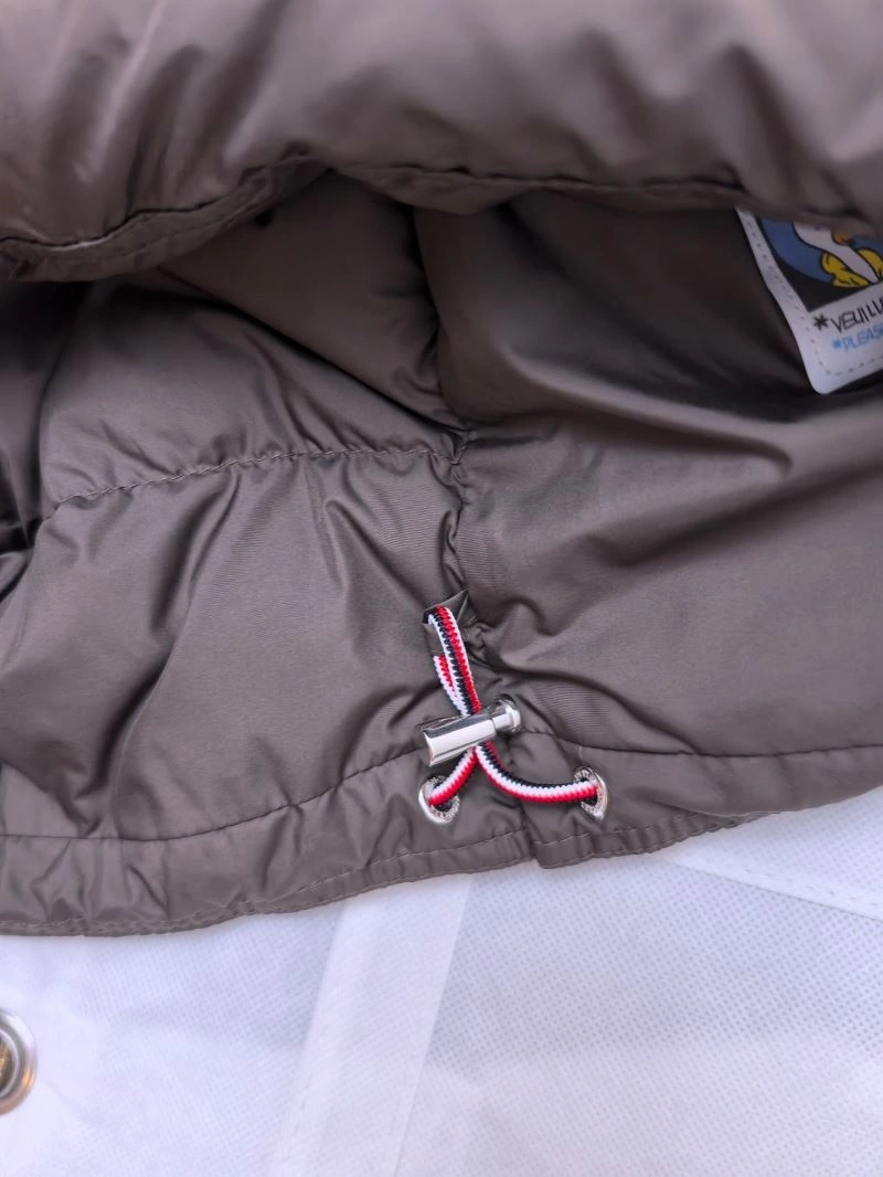 Moncler Down Jackets Seasonal 143842