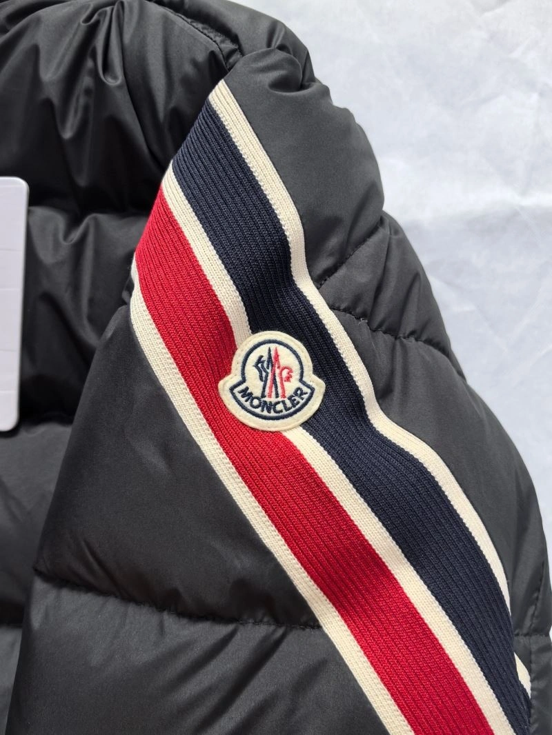 Popular Moncler Down Jackets 143838