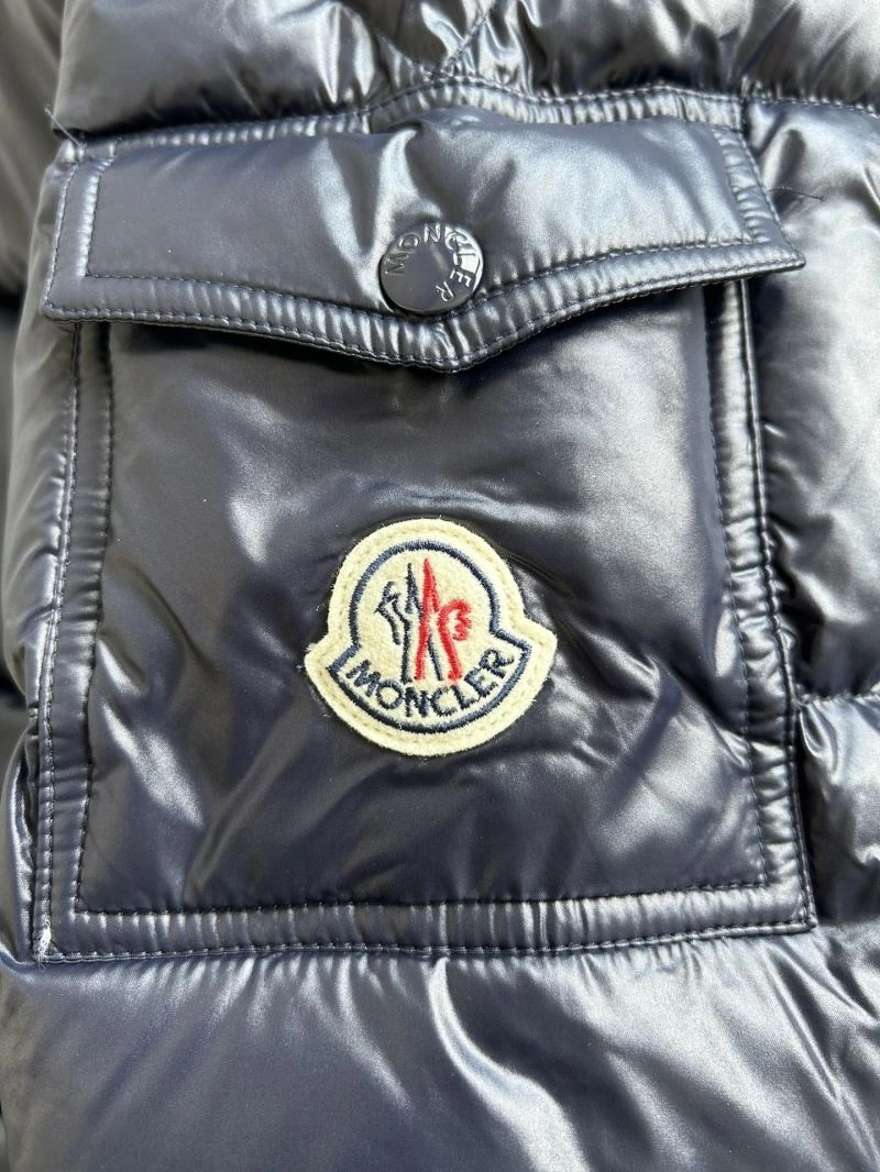 Elegant Moncler Down Jackets 143841